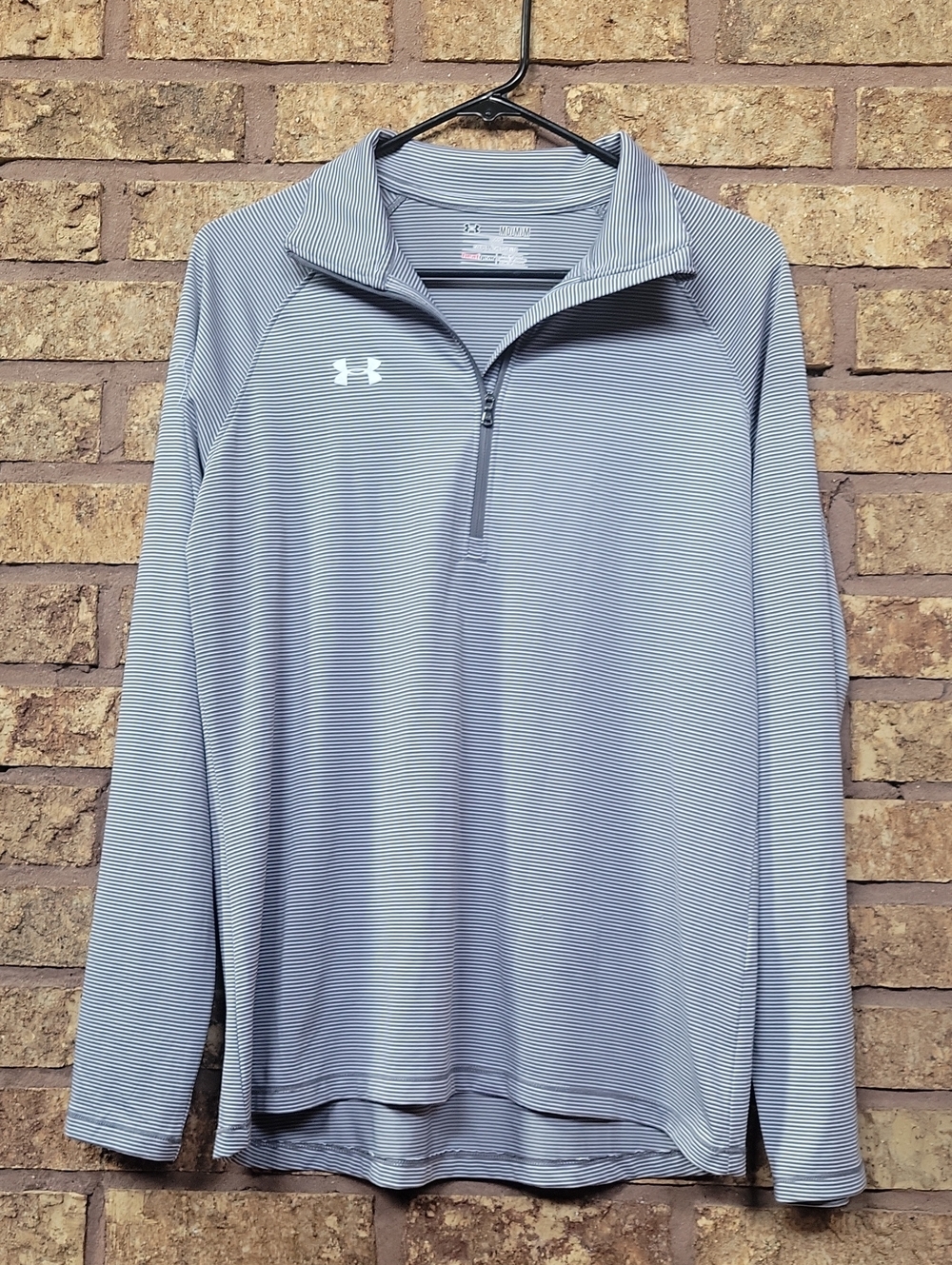 Under Armour Striped Tech Zip Performance Pullover Size Medium Stretch